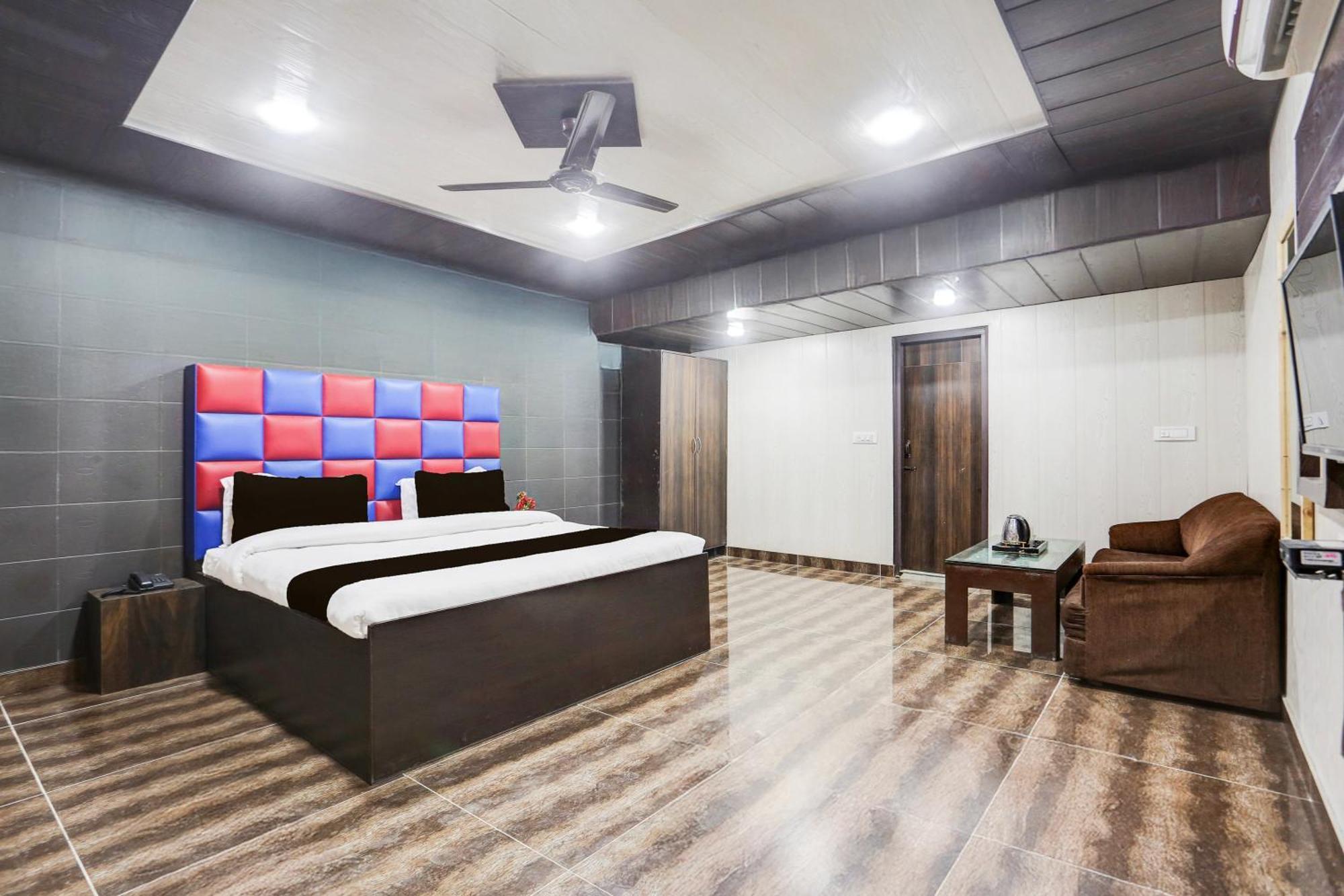 Super Townhouse Haibowal Chowk Ludhiana Luaran gambar