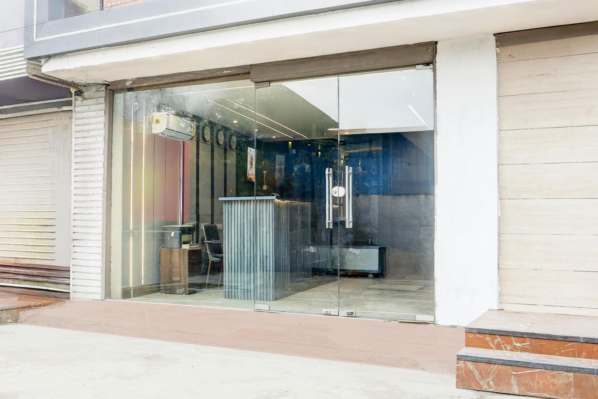 Super Townhouse Haibowal Chowk Ludhiana Luaran gambar