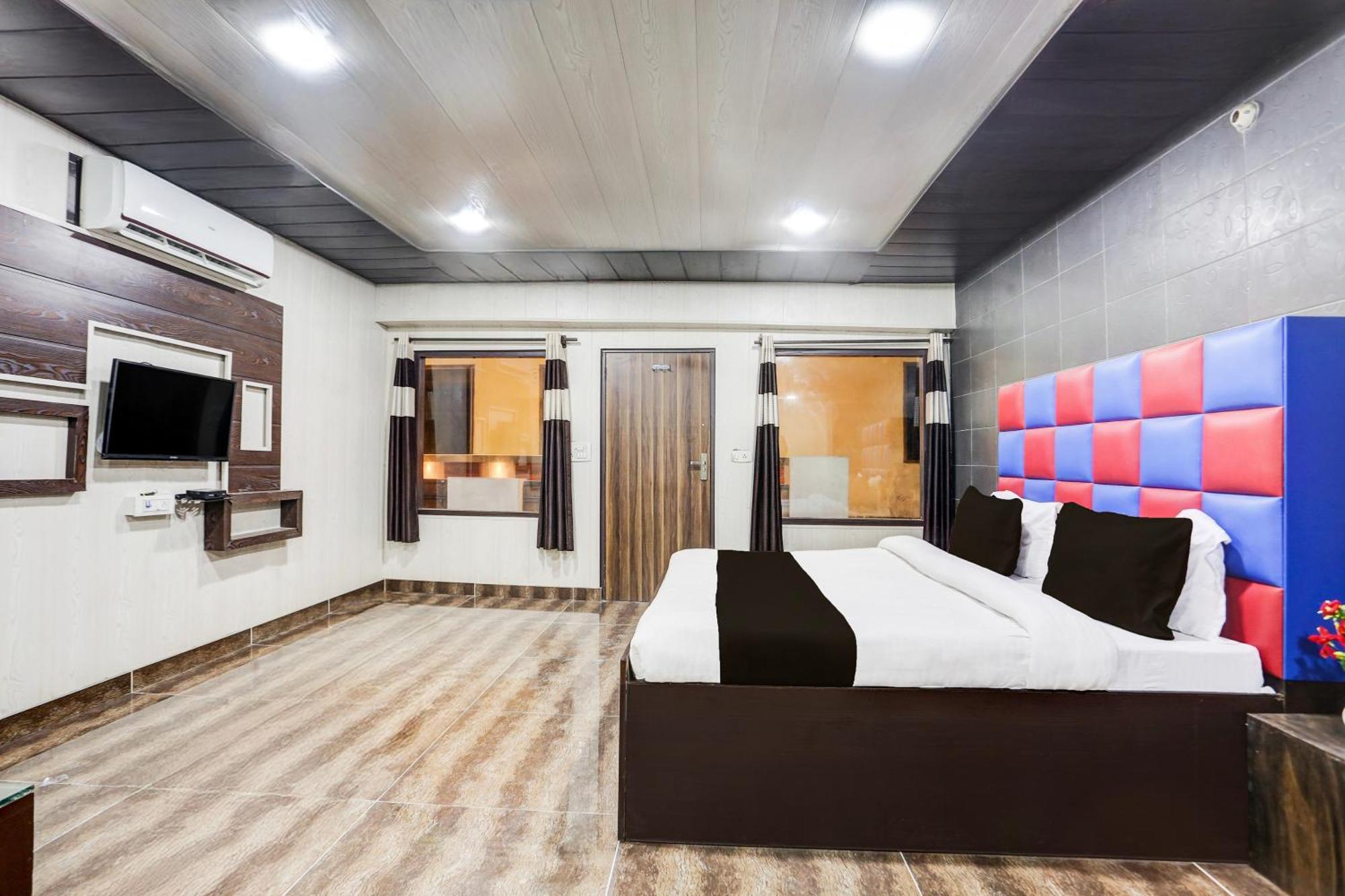 Super Townhouse Haibowal Chowk Ludhiana Luaran gambar
